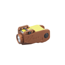 Load image into Gallery viewer, Vaide Scrapper Pistol Flashlight Coyote FDE
